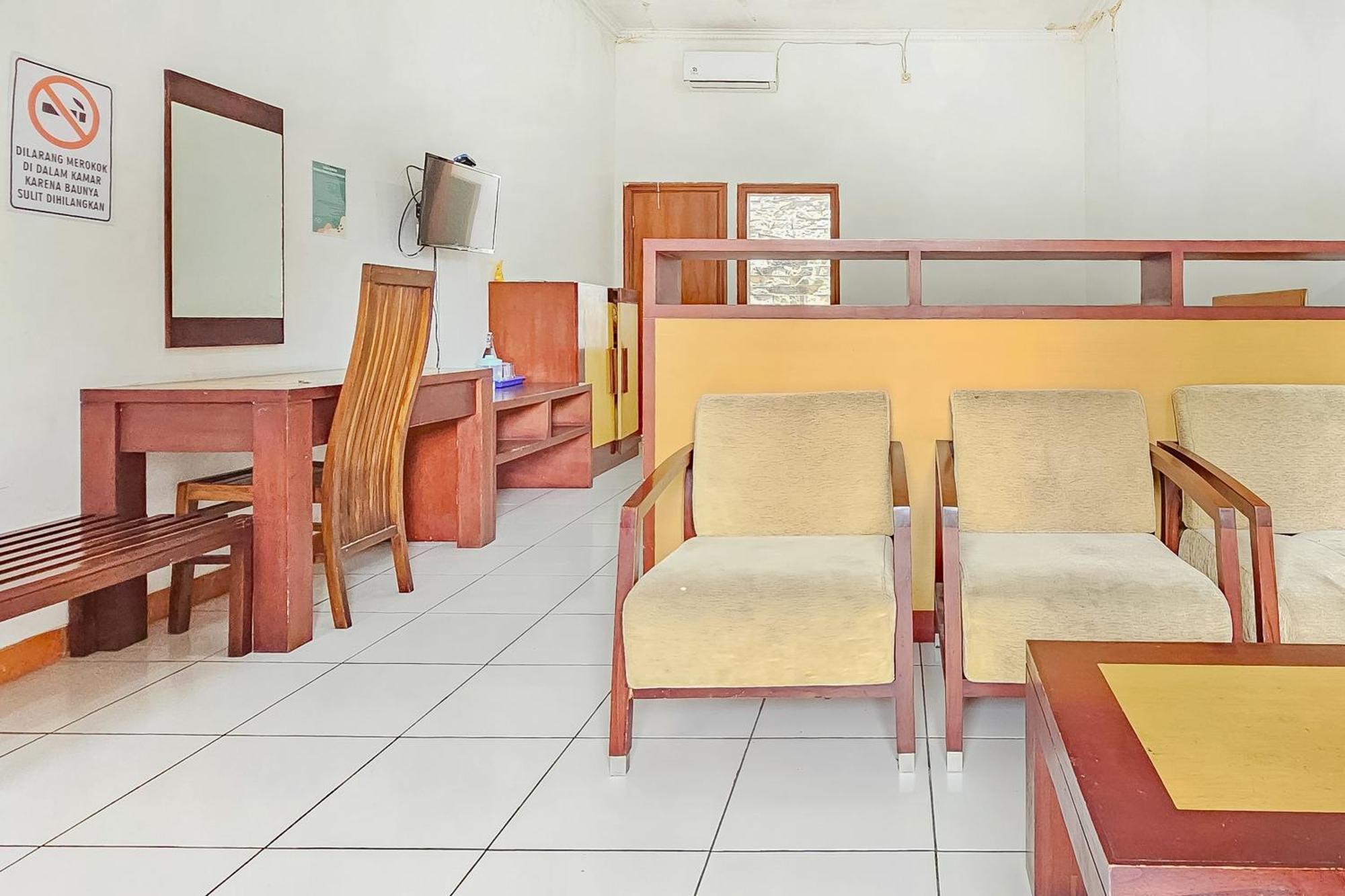 Pandu Prima Guest House Syariah Mitra Reddoorz Bandung Exterior foto